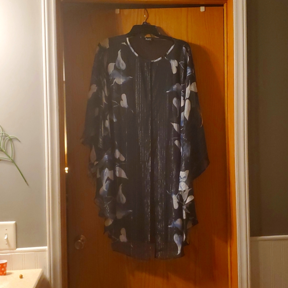 NWT SLNY Midi Length Shawl Cover Up; Navy Blue Leaf Pattern; Size 14